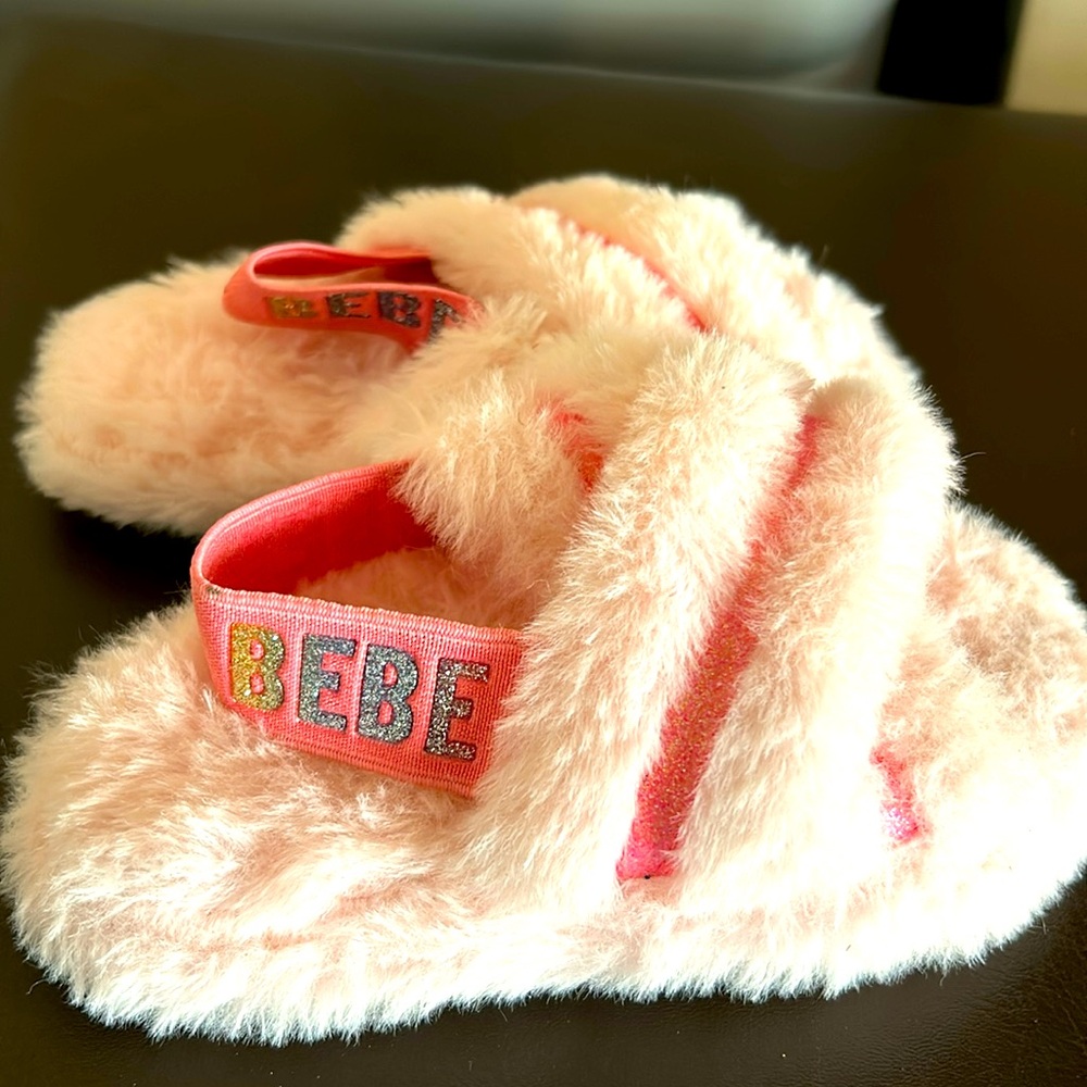 BEBE slippers Sz XL
